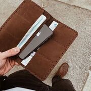 кожаный кошелек