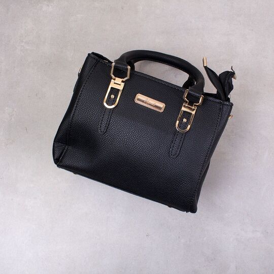 Жіноча сумка, чорна П0024