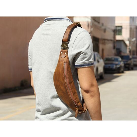 Чоловіча сумка поясна, бананка Misfits, коричнева П1302 Чоловіча сумка поясна, бананка Misfits, коричнева П1302