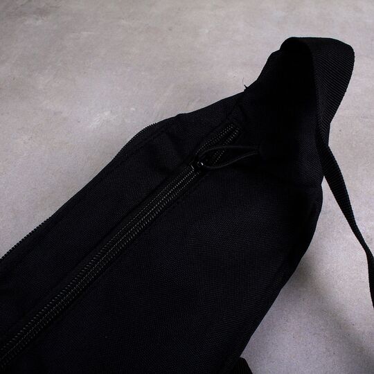 Сумка поясная, бананка, черная П1483