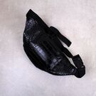 Женская сумка на пояс, бананка RAVIDINO, черная П1498