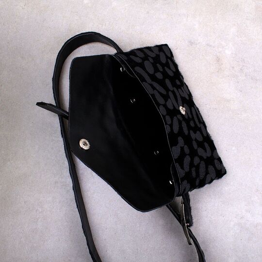 Сумка поясна жіноча, Леопард, чорна П1712
