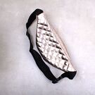 Сумка бананка, жіноча, золотиста П1749