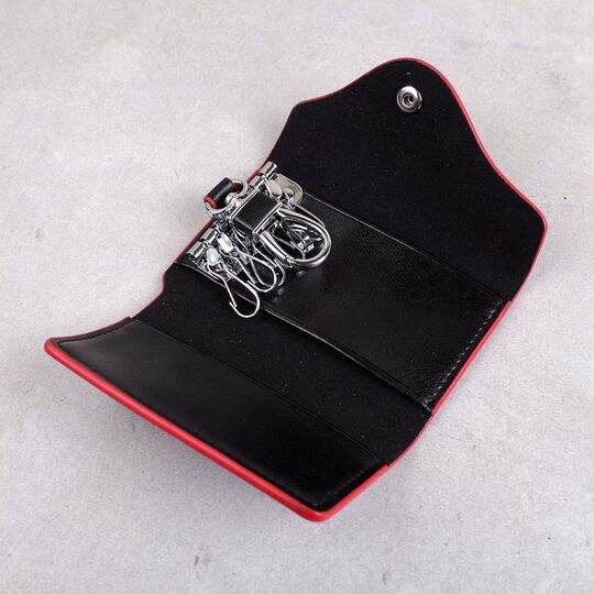 Ключниця Contact'S, чорна П1908