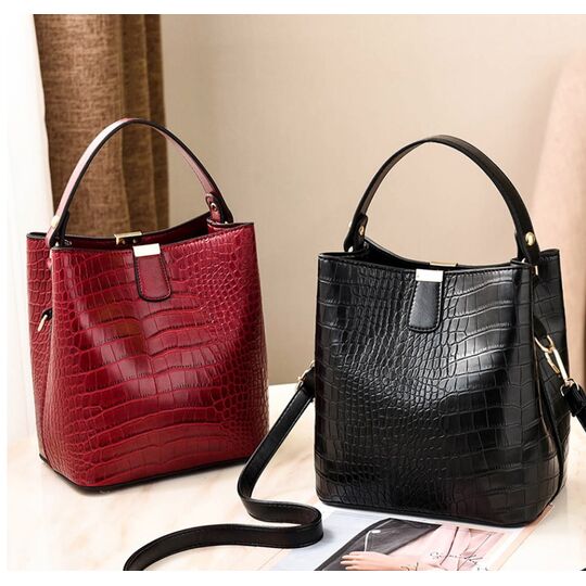 Женская сумка, красная П2007