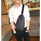 Чоловіча сумка слінг, коричнева П2409