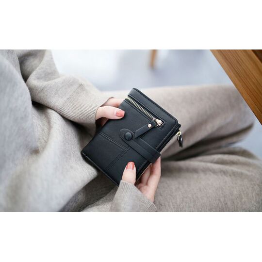 Жіночий гаманець City light, чорний П2446