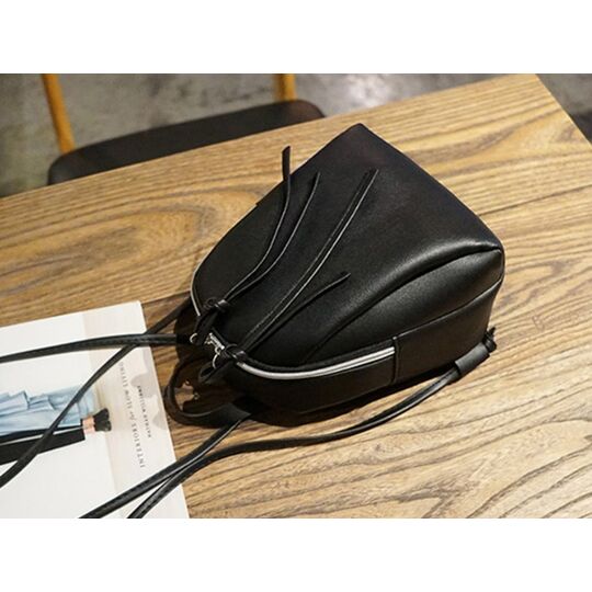 Жіночий рюкзак, чорний П2485