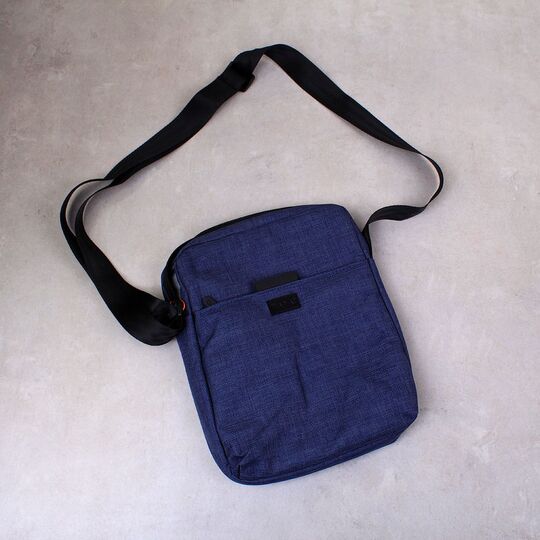 Чоловіча сумка на плече