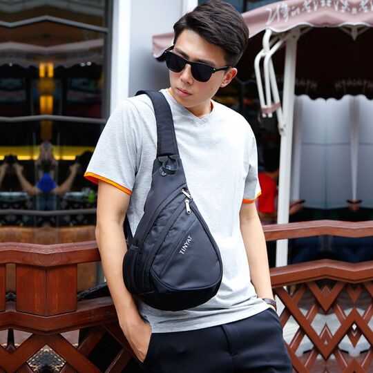 Чоловіча сумка слінг 