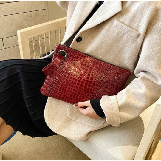 Жіноча сумка-клатч, червона П3077