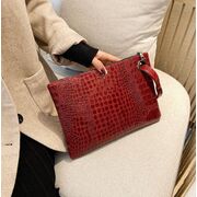 Жіноча сумка-клатч, червона П3077