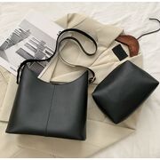 Жіноча сумка+косметичка, чорна П3088