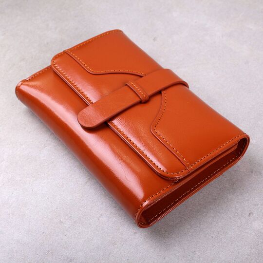 Жіночий гаманець зі шкіри, коричневий П3926